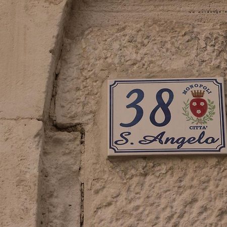 Palazzo Manfredi - Bed And Breakfast モノーポリ エクステリア 写真