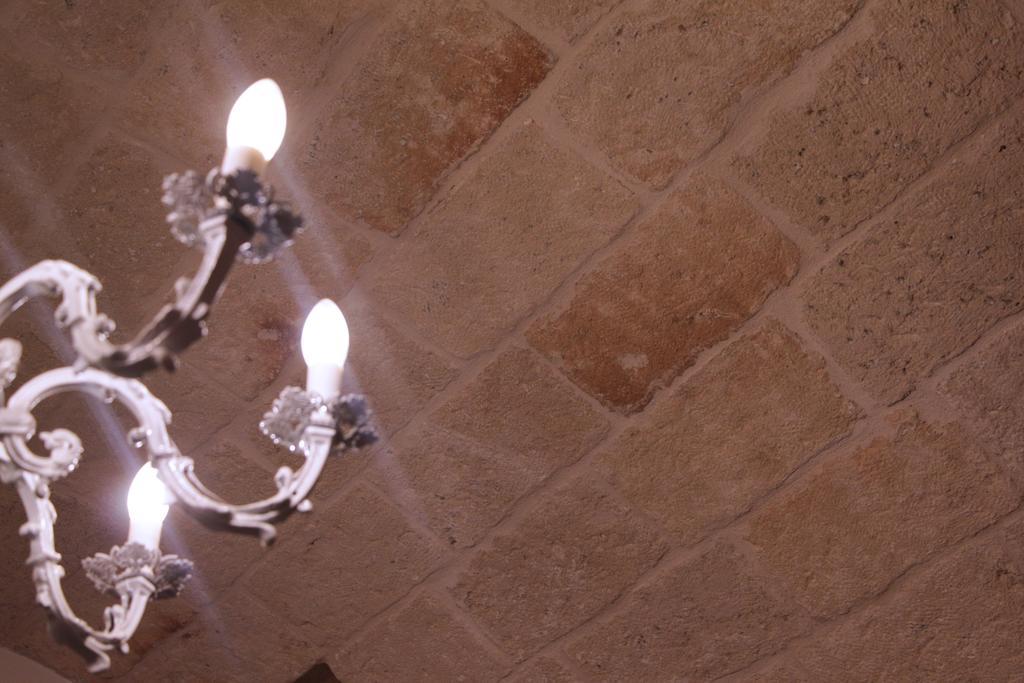 Palazzo Manfredi - Bed And Breakfast モノーポリ エクステリア 写真