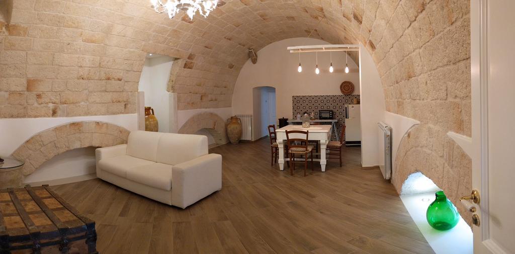 Palazzo Manfredi - Bed And Breakfast モノーポリ エクステリア 写真